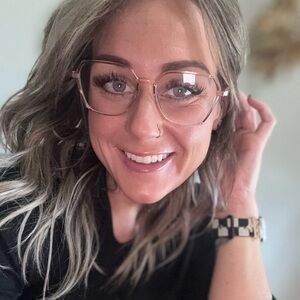 Meet your Posher, Kylie